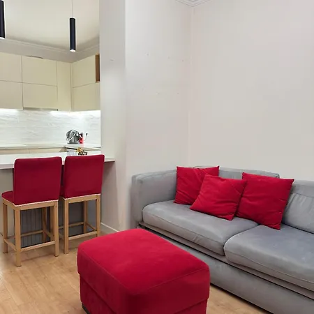 Selvia Cozy Place 티라나
